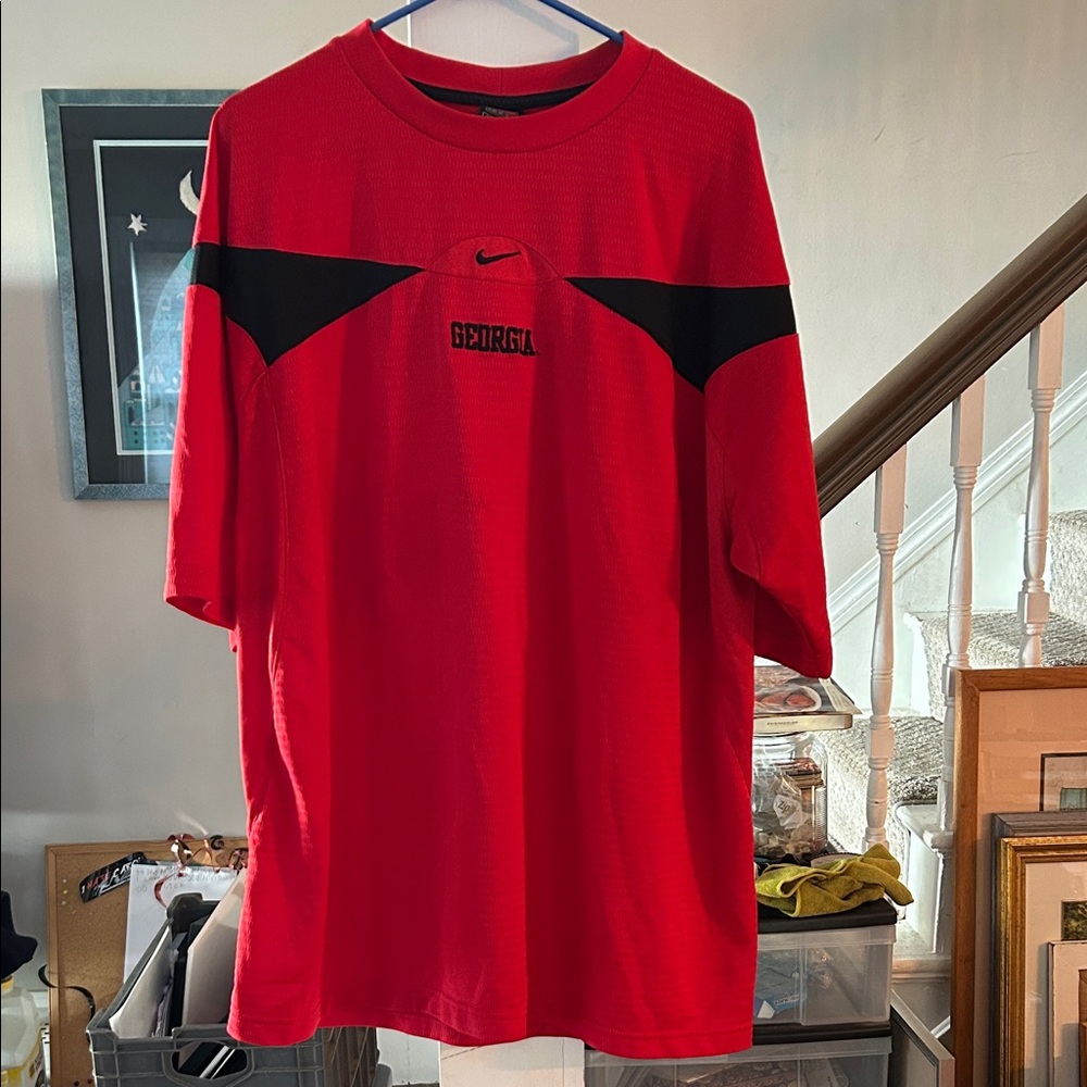 Nike Men's Red and Black Georgia Tee